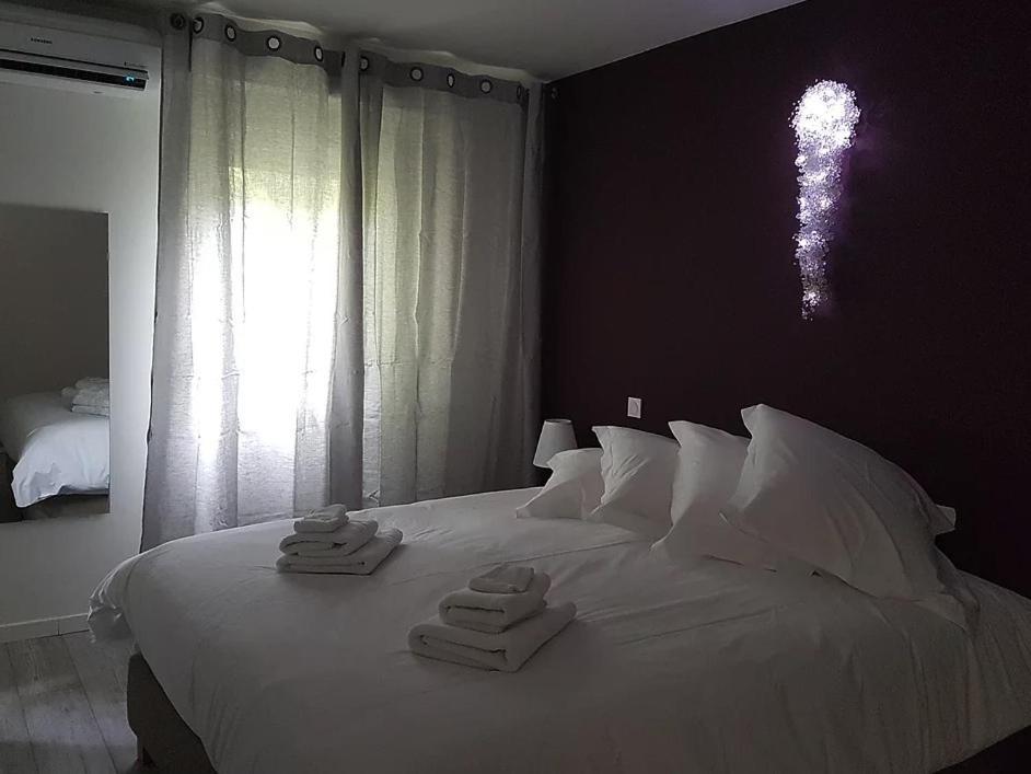 La Maison Des Marronniers Uzes Room photo