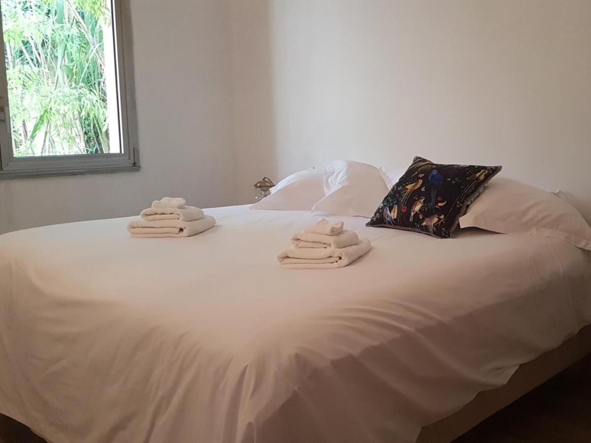 La Maison Des Marronniers Uzes Room photo