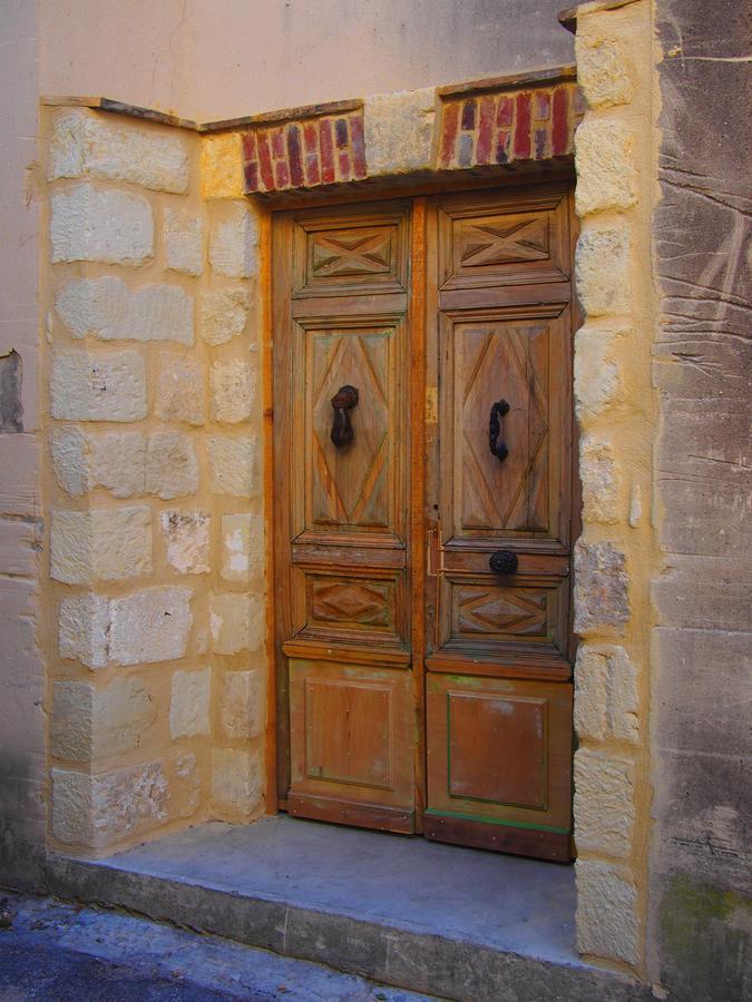 La Maison Des Marronniers Uzes Exterior photo